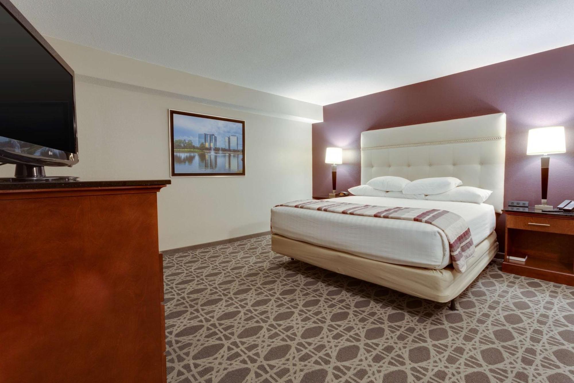 Drury Inn & Suites Overland Park Exteriör bild