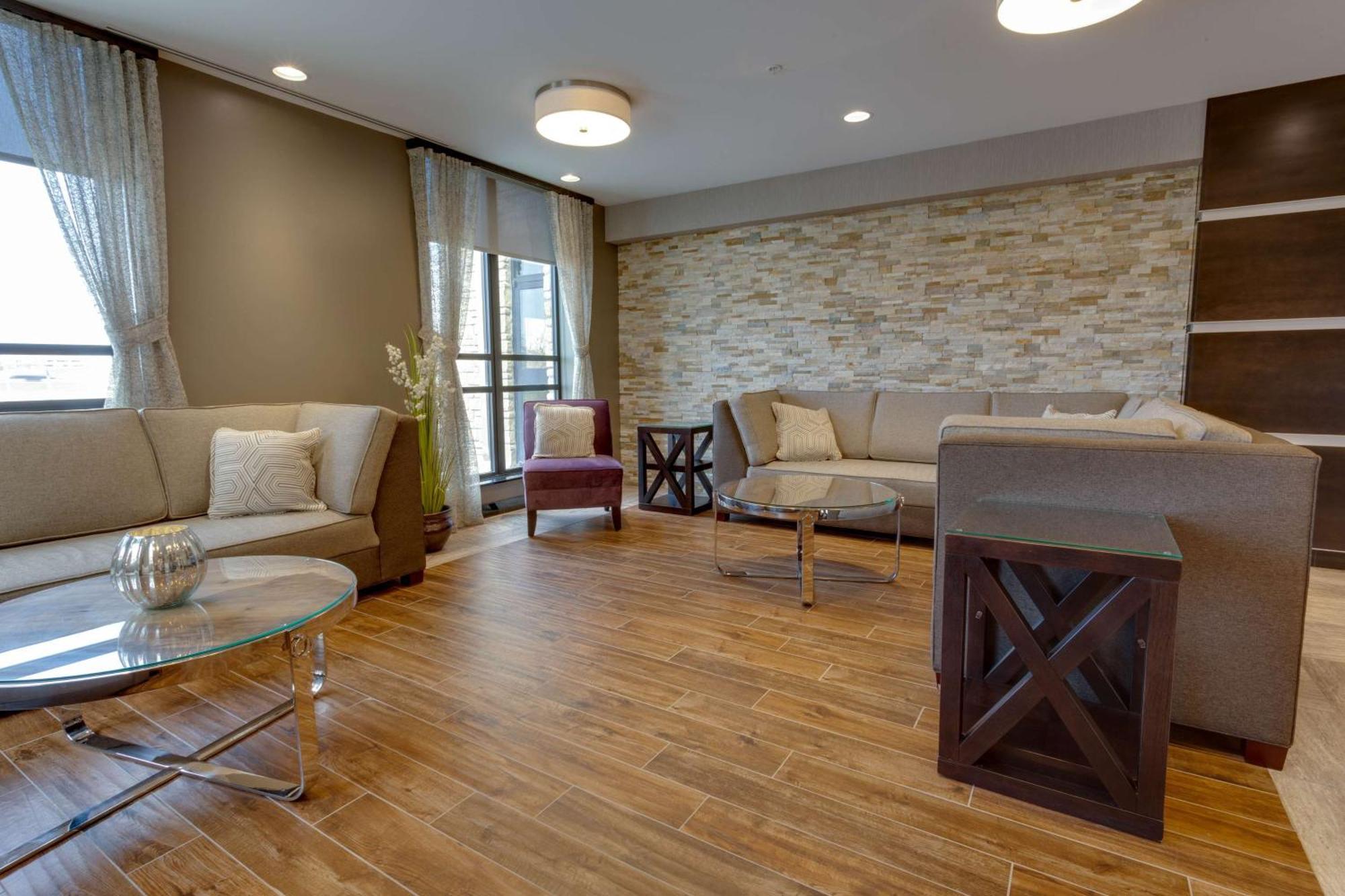 Drury Inn & Suites Overland Park Exteriör bild